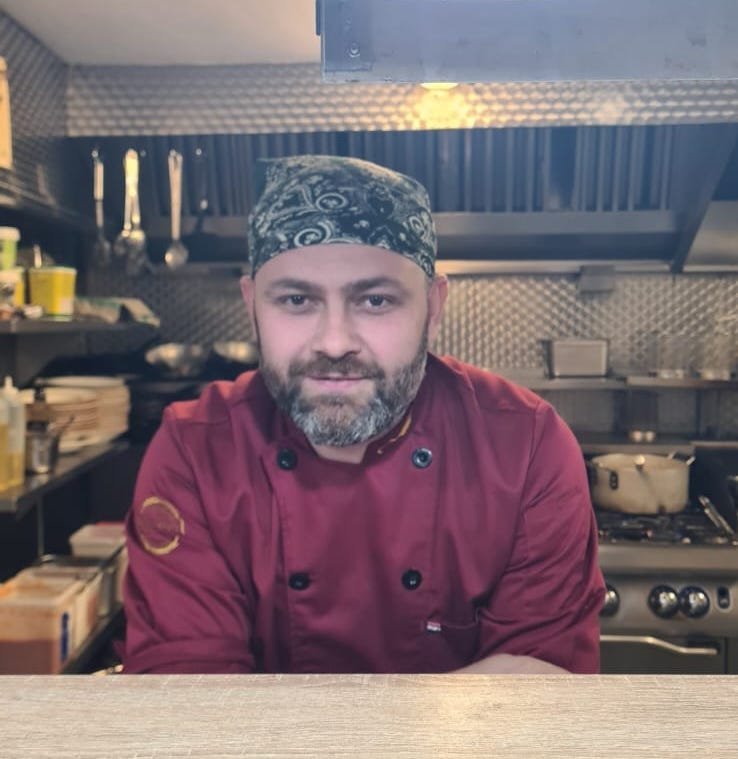 Chef Mondo at Bella Sera