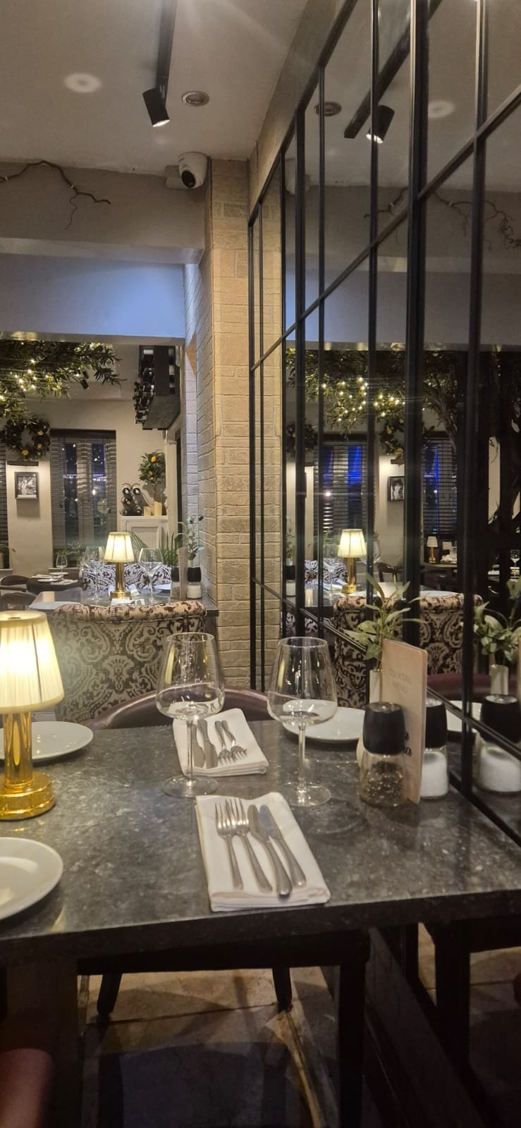Bella Sera dining room
