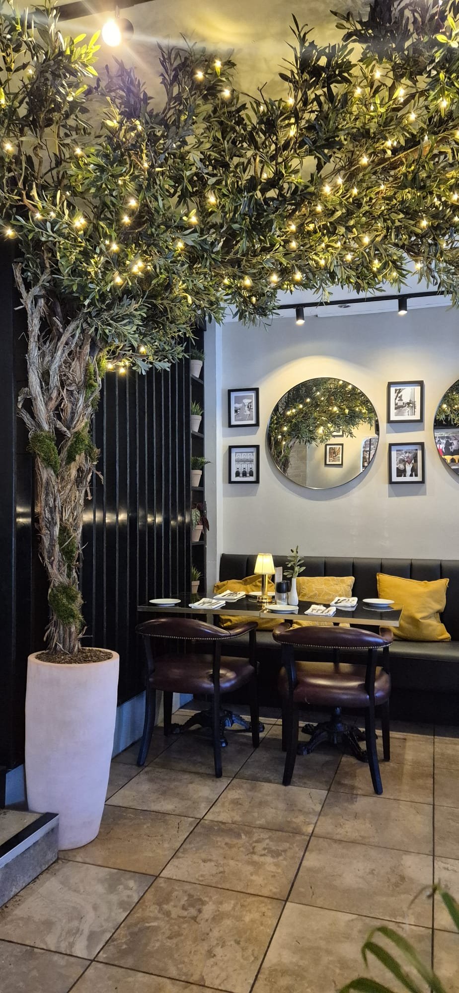 Bella Sera dining room